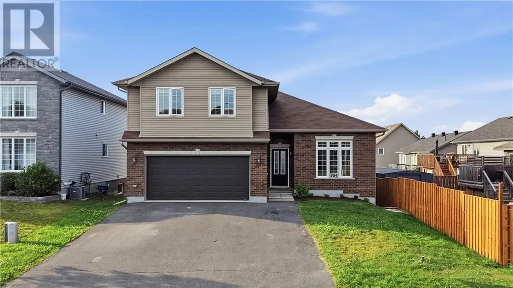 1654 Meadowlark Way Val Caron ON P3N 0A8