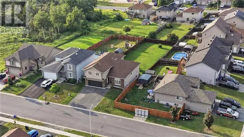 1654 Meadowlark Way Val Caron ON P3N 0A8