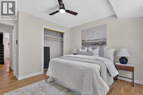 2315 Charl Avenue Windsor ON N8X 2A1