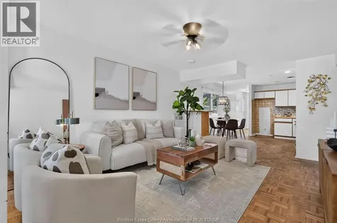 2315 Charl Avenue Windsor ON N8X 2A1
