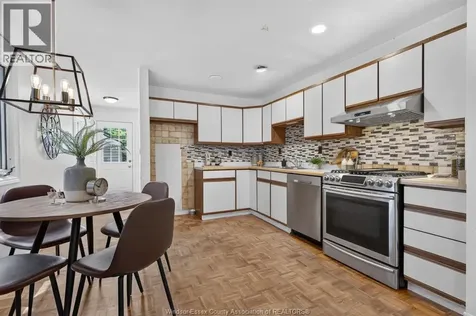 2315 Charl Avenue Windsor ON N8X 2A1