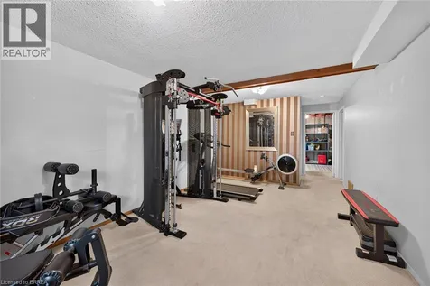 57 Westchester Way Brantford ON N3R 6T4
