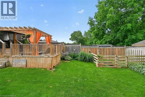 57 Westchester Way Brantford ON N3R 6T4