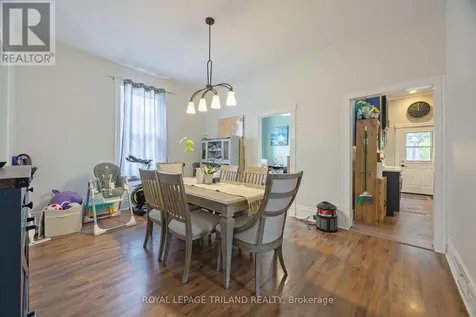 49 Devonshire Place St. Thomas ON N5R 3N2