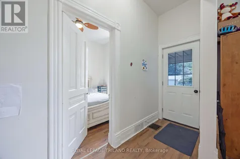 49 Devonshire Place St. Thomas ON N5R 3N2