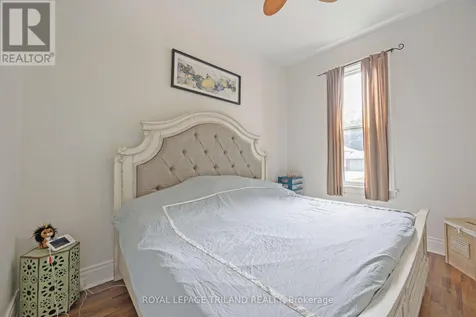 49 Devonshire Place St. Thomas ON N5R 3N2