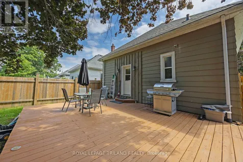 49 Devonshire Place St. Thomas ON N5R 3N2