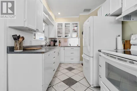 1712 5th Avenue West Owen Sound ON N4K 5B8