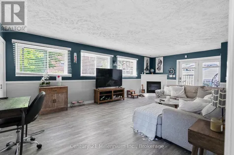 1712 5th Avenue West Owen Sound ON N4K 5B8
