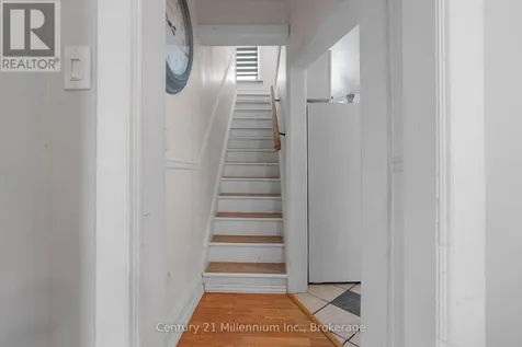 1712 5th Avenue West Owen Sound ON N4K 5B8