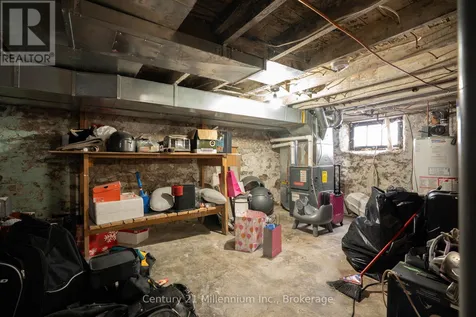 1712 5th Avenue West Owen Sound ON N4K 5B8