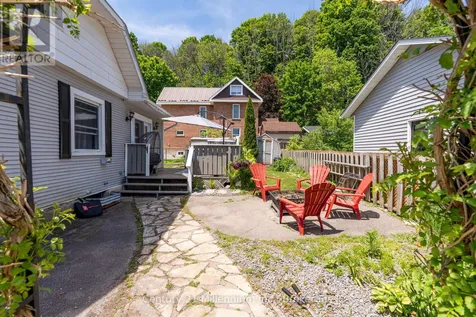 1712 5th Avenue West Owen Sound ON N4K 5B8