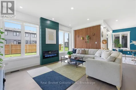 92 Moon Crescent Cambridge ON N1S 0C4