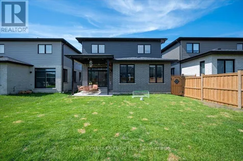 92 Moon Crescent Cambridge ON N1S 0C4