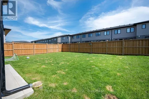 92 Moon Crescent Cambridge ON N1S 0C4