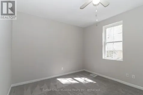 18 Susan Street West Huntsville ON P1H 1X4