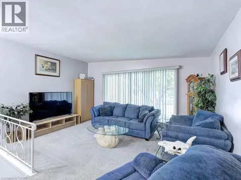 154 Luscombe Street Hamilton ON L9A 2K3