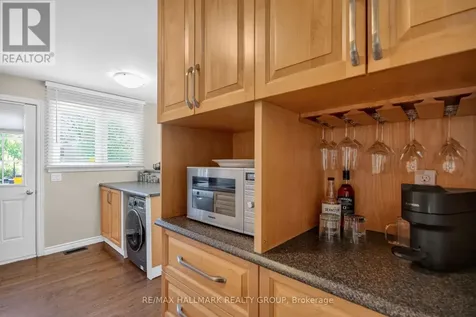 1865 Arizona Avenue Ottawa ON K1H 6Z5