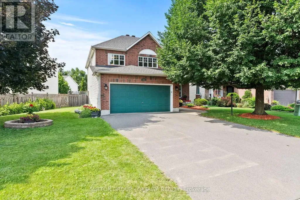 21 Avonmore Crescent Ottawa ON K2G 6J7