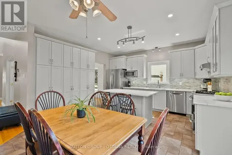 21 Avonmore Crescent Ottawa ON K2G 6J7