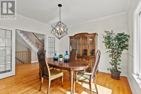 21 Avonmore Crescent Ottawa ON K2G 6J7