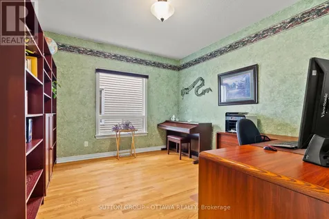 21 Avonmore Crescent Ottawa ON K2G 6J7