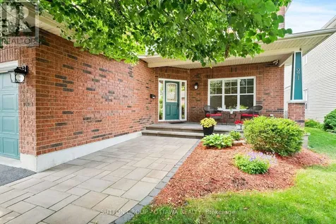 21 Avonmore Crescent Ottawa ON K2G 6J7