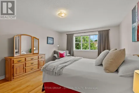 21 Avonmore Crescent Ottawa ON K2G 6J7