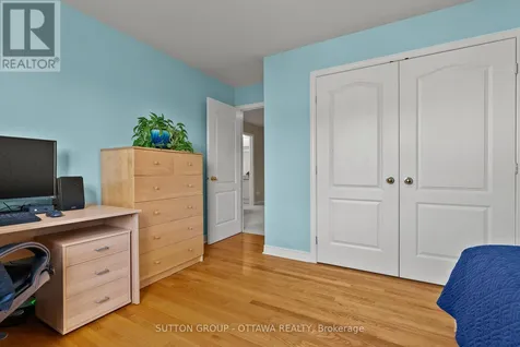 21 Avonmore Crescent Ottawa ON K2G 6J7