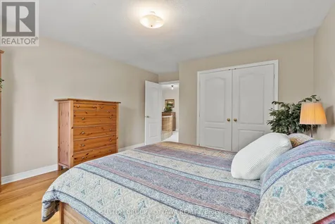 21 Avonmore Crescent Ottawa ON K2G 6J7