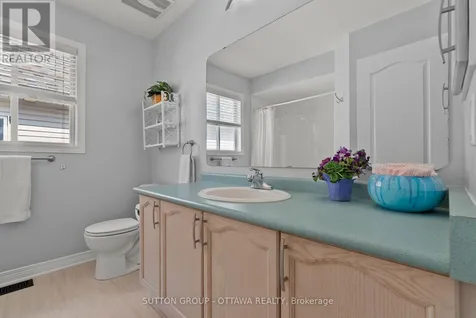 21 Avonmore Crescent Ottawa ON K2G 6J7