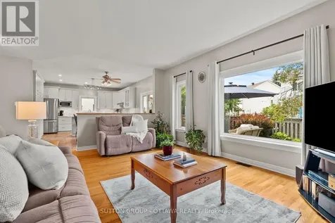 21 Avonmore Crescent Ottawa ON K2G 6J7