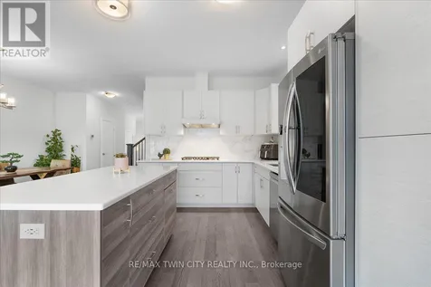 657 Benninger Drive Kitchener ON N2E 0J2