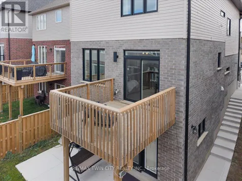 657 Benninger Drive Kitchener ON N2E 0J2