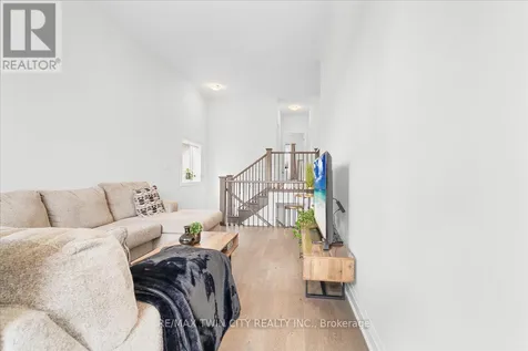 657 Benninger Drive Kitchener ON N2E 0J2