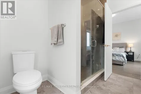 657 Benninger Drive Kitchener ON N2E 0J2