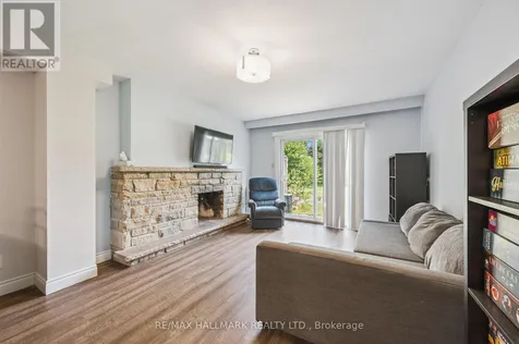 288 Westcourt Place Waterloo ON N2L 2R7