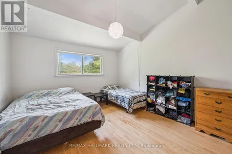 288 Westcourt Place Waterloo ON N2L 2R7