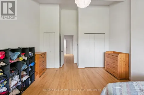 288 Westcourt Place Waterloo ON N2L 2R7