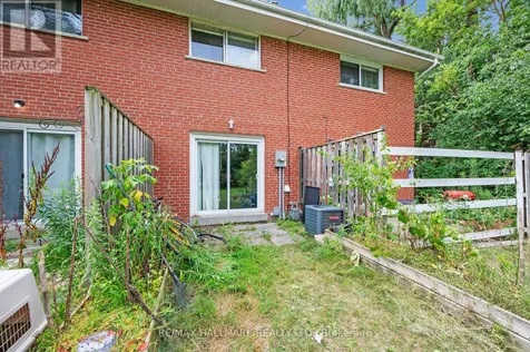 288 Westcourt Place Waterloo ON N2L 2R7