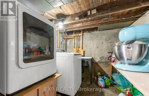 29 Gertrude Street Hamilton (industrial Sector) ON L8L 4B7