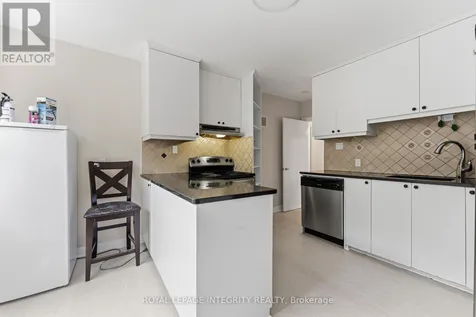 1873 Fairbanks Avenue Ottawa ON K1H 5X6