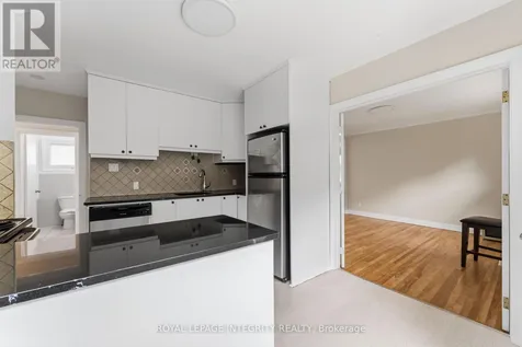 1873 Fairbanks Avenue Ottawa ON K1H 5X6