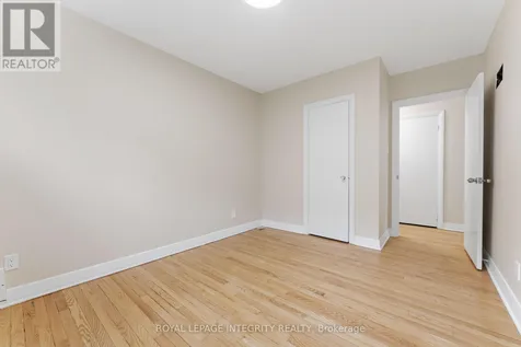 1873 Fairbanks Avenue Ottawa ON K1H 5X6