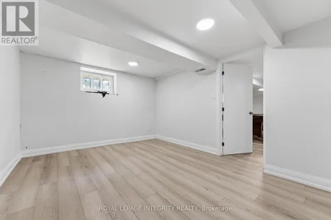 1873 Fairbanks Avenue Ottawa ON K1H 5X6