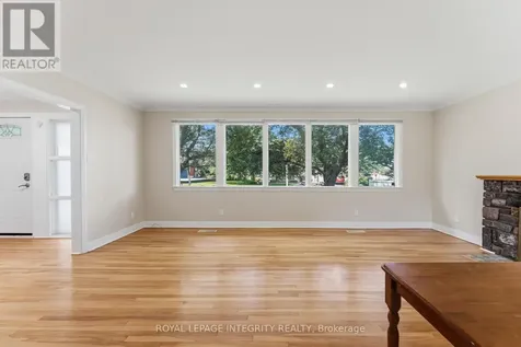 1873 Fairbanks Avenue Ottawa ON K1H 5X6