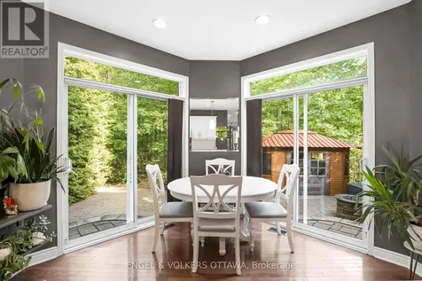 8 Glenrill Place Ottawa ON K2M 2T6
