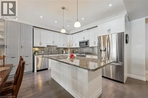 254 Gosling Gardens Avenue Guelph ON N1L 0M4