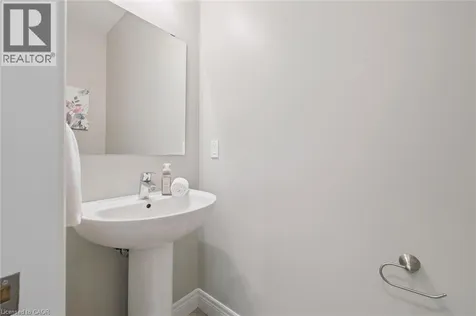 254 Gosling Gardens Avenue Guelph ON N1L 0M4