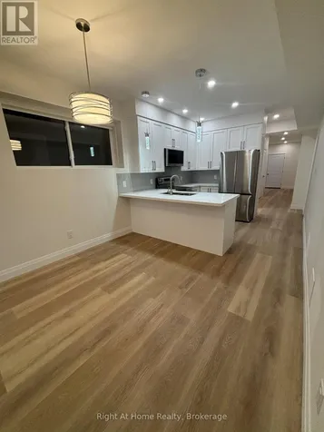 576 Guelph Street Kitchener ON N2H 5Y4
